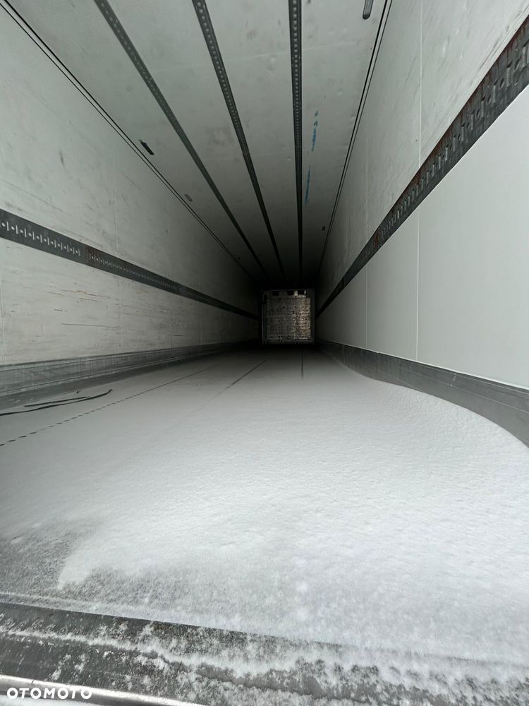 Schmitz Cargobull SCB - 2