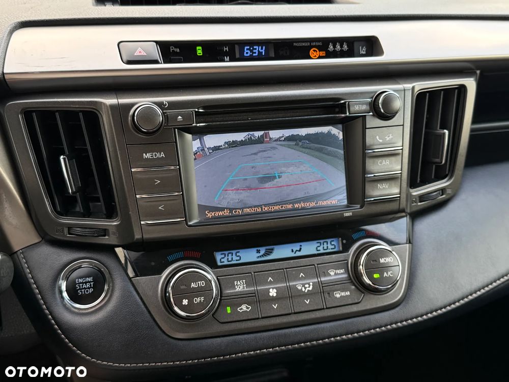 Toyota RAV4 - 28