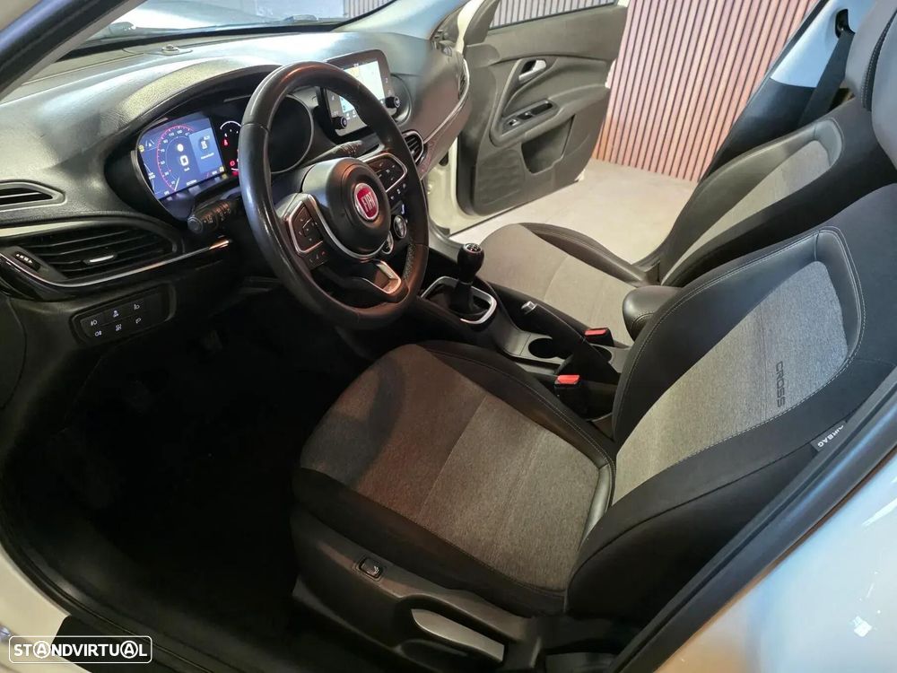 Fiat Tipo Cross 1.3 Multijet - 6