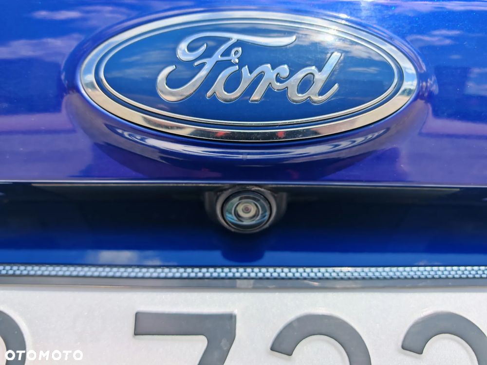 Ford Kuga 1.5 EcoBoost 2x4 ST-Line - 18