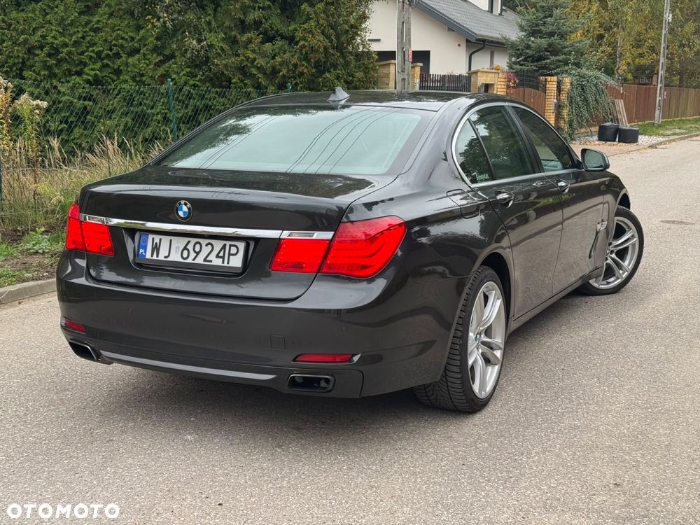 BMW Seria 7 - 4