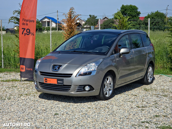Peugeot 5008 155 THP Family Plus