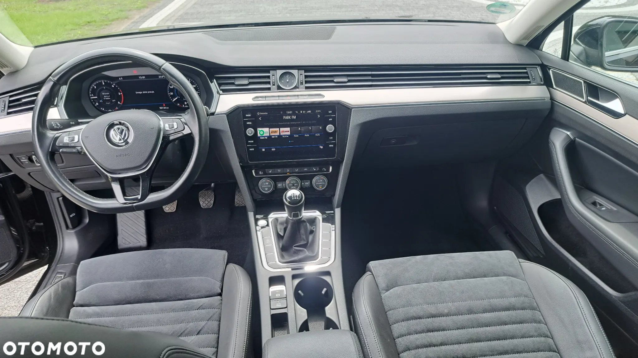 Volkswagen Passat 2.0 TDI BMT Highline - 8