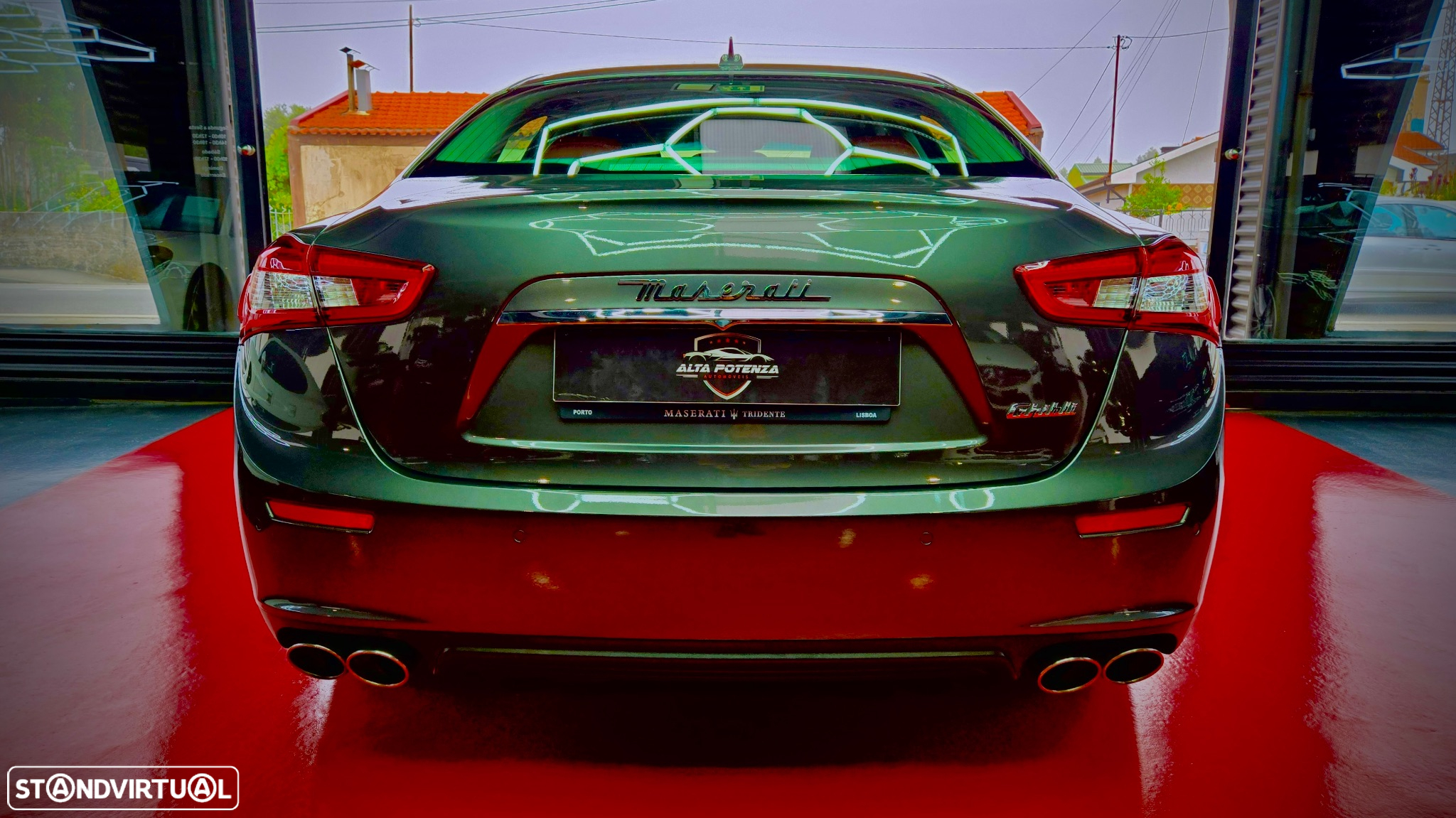 Maserati Ghibli 3.0 V6 - 12