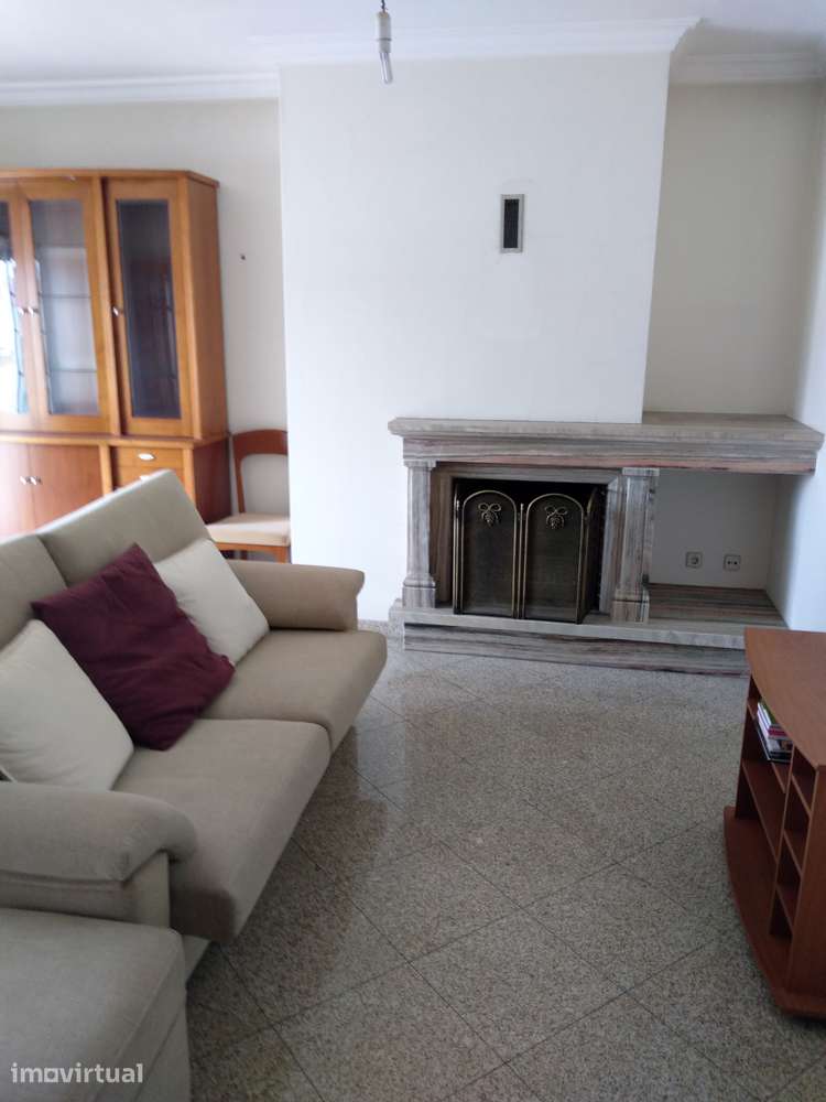 Apartamento T1 com varanda em Ílhavo - Grande imagem: 2/13
