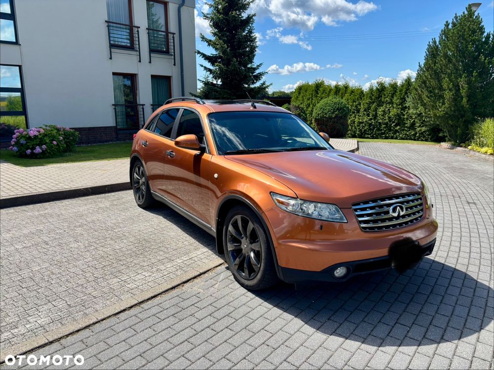 Infiniti FX - 2
