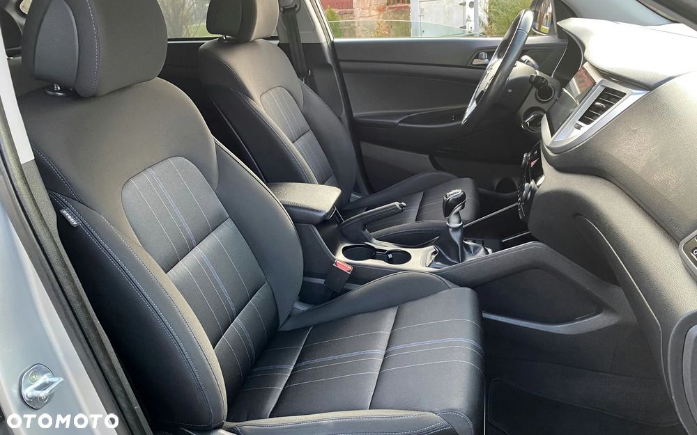 Hyundai Tucson blue 1.7 CRDi 2WD Style - 20