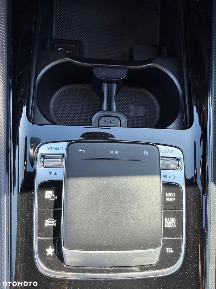 Mercedes-Benz Klasa B 180 d 7G-DCT - 22