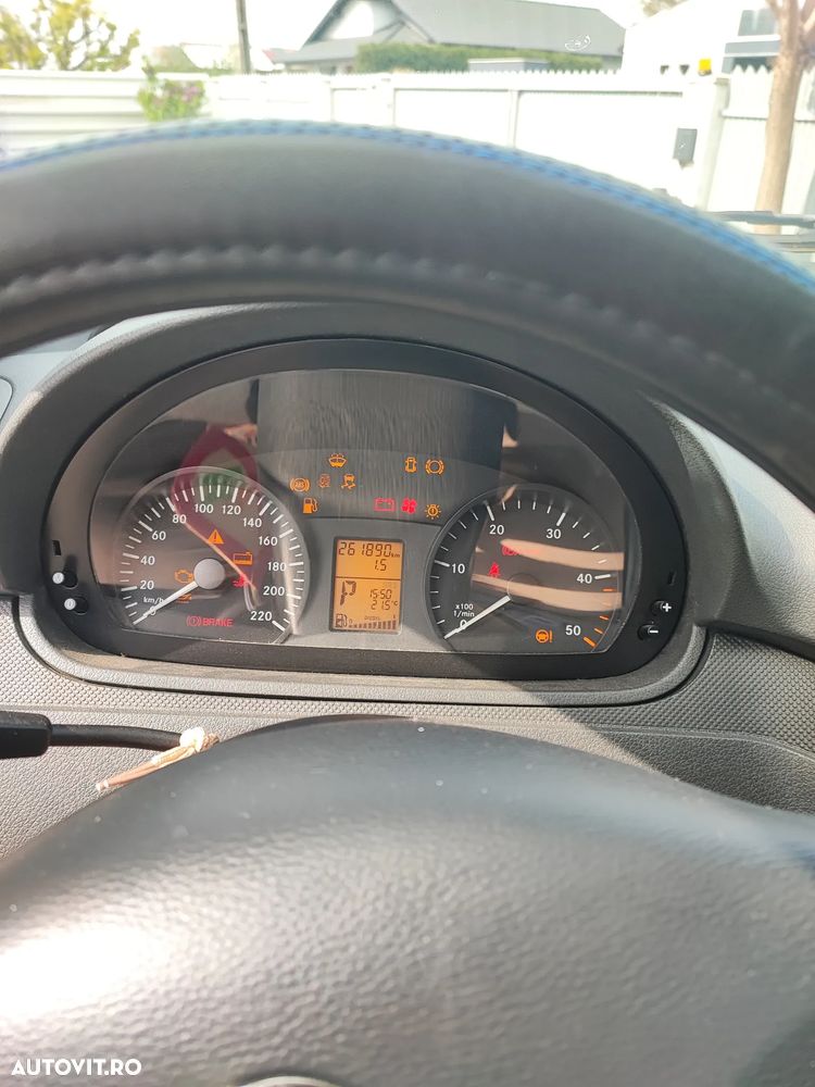 Mercedes-Benz Vito Kompakt Aut. Mixto - 11