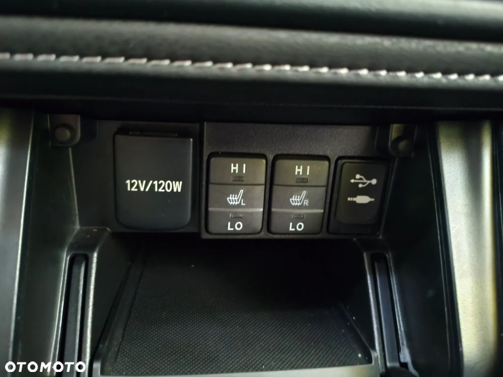 Toyota Auris 1.2 Turbo Edition S+ - 12