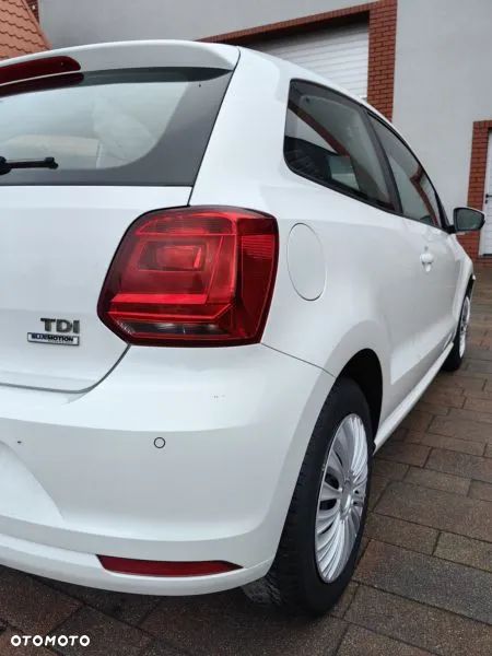 Volkswagen Polo 1.4 TDI (Blue Motion Technology) Comfortline - 6