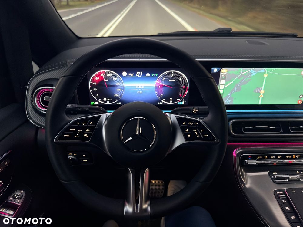 Mercedes-Benz Klasa V 300 d 4-Matic 9G-Tronic Exclusive (długi) - 38