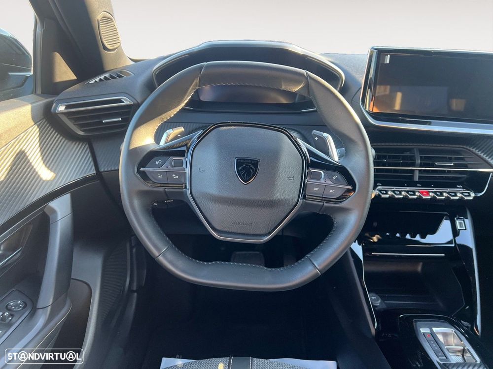 Peugeot 2008 1.2 Hybrid Allure e-DCS6 - 12