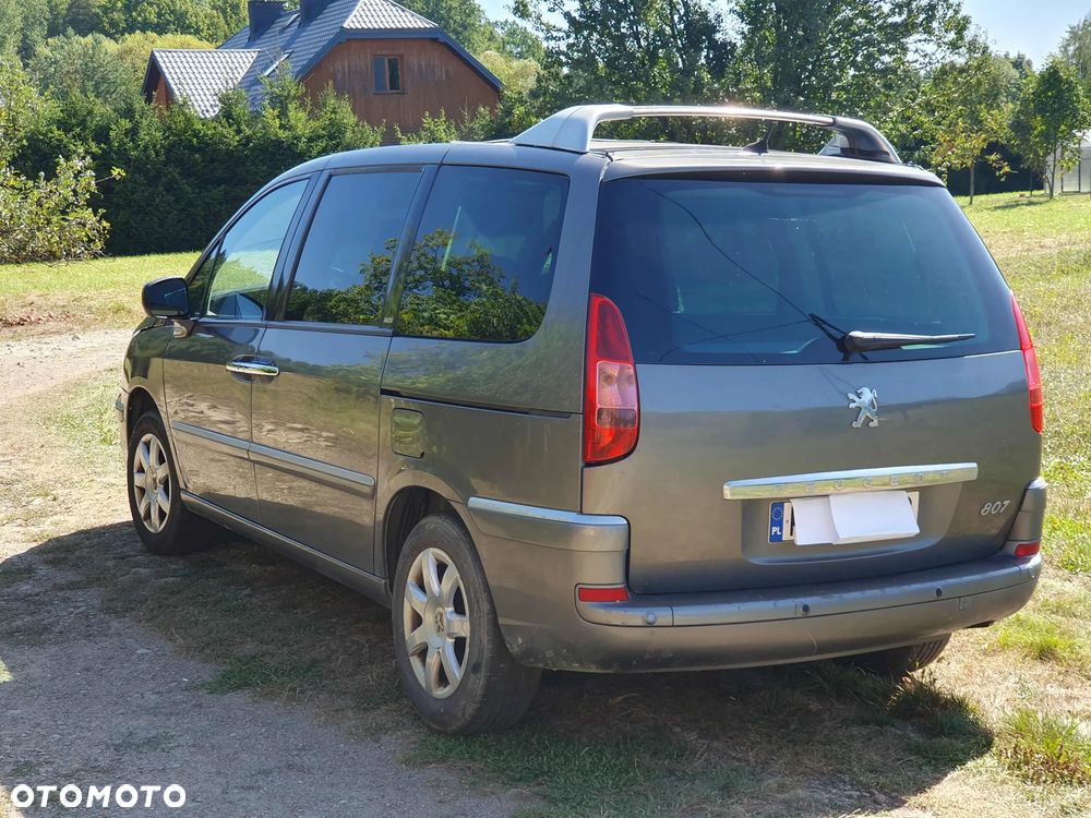 Peugeot 807 - 19
