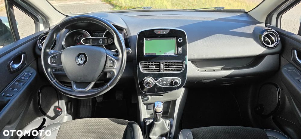 Renault Clio - 19