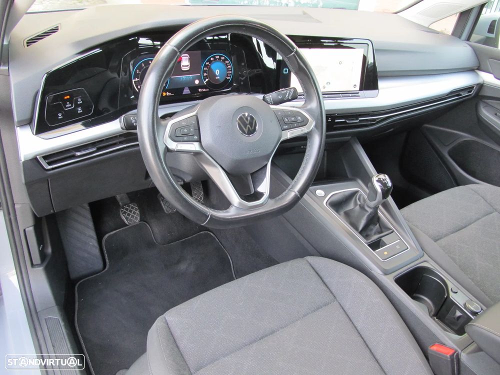 VW Golf 1.0 TSI Confortline - 12
