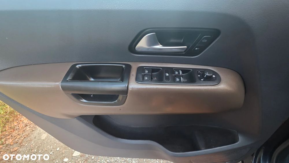 Volkswagen Amarok - 16