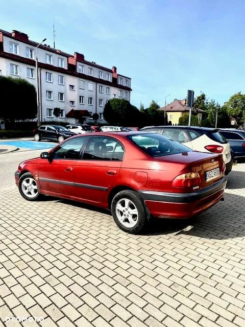 Toyota Avensis 2.0 VVT-i Sol - 3