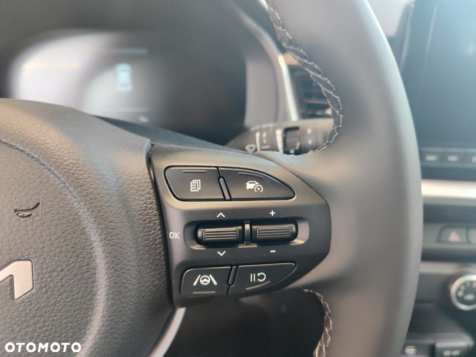 Kia Stonic - 18