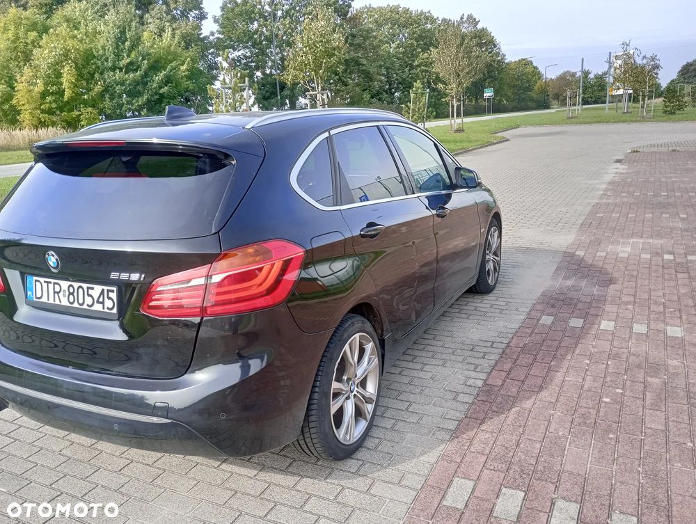 BMW Seria 2 218i - 9