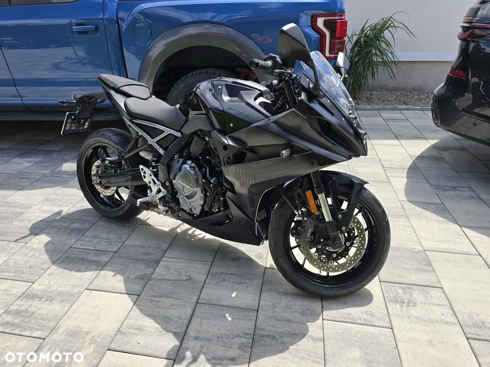 Suzuki GSX-R - 2