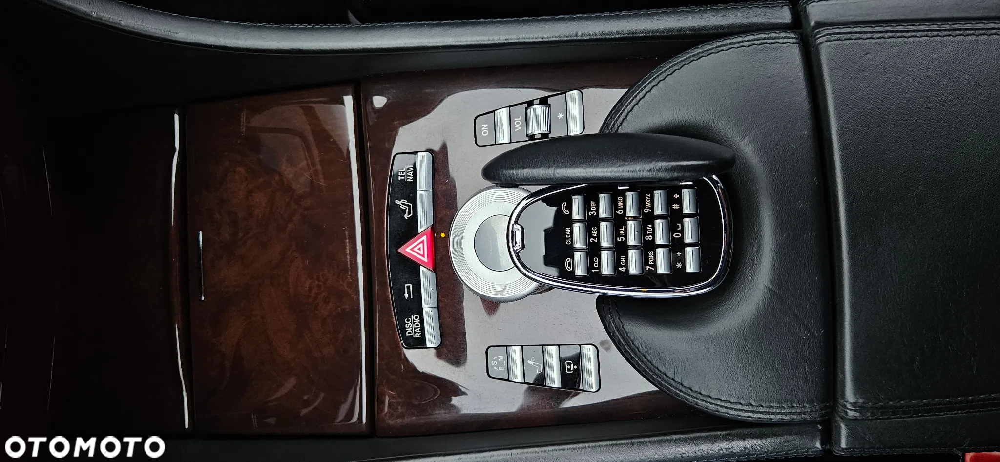 Mercedes-Benz CL 500 4-Matic BlueEff - 35