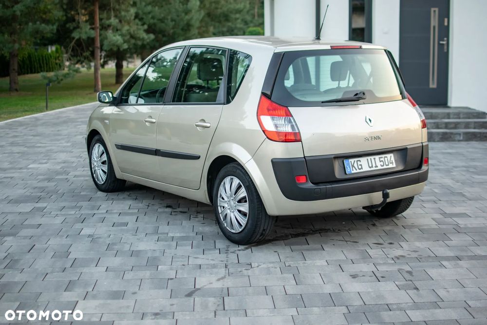 Renault Scenic - 4