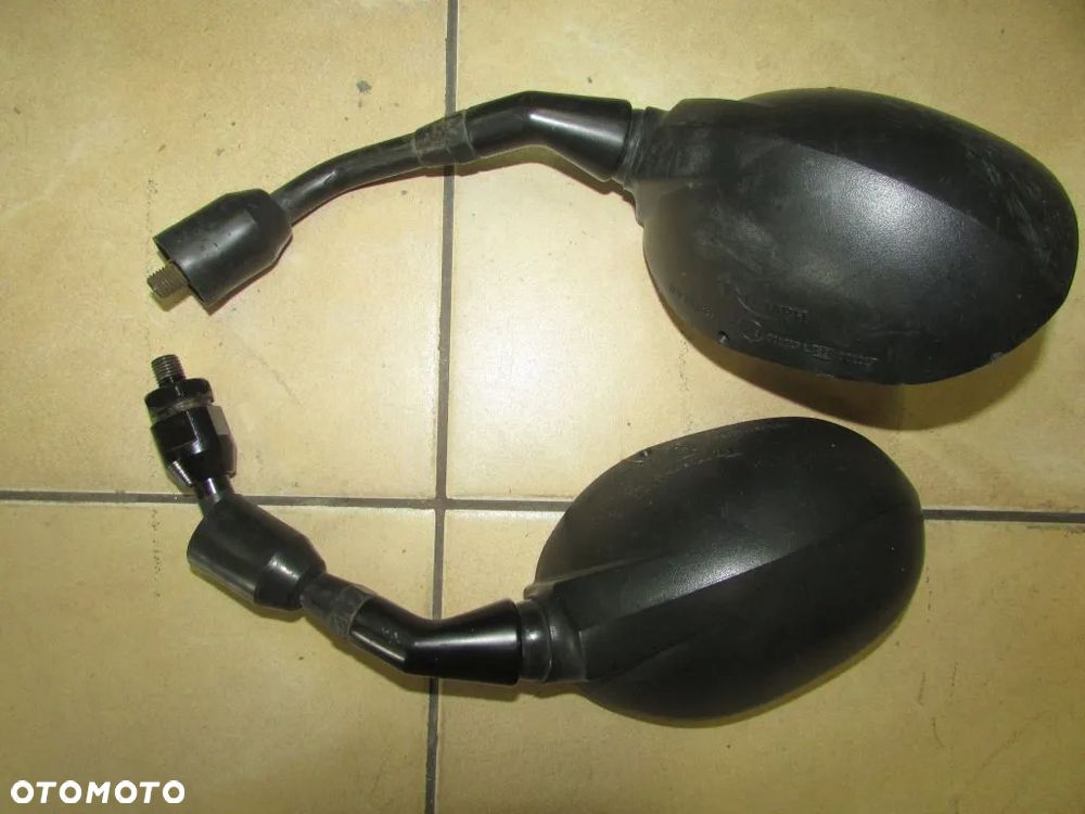 Triumph Tiger 1050 06-12 lusterka - 1