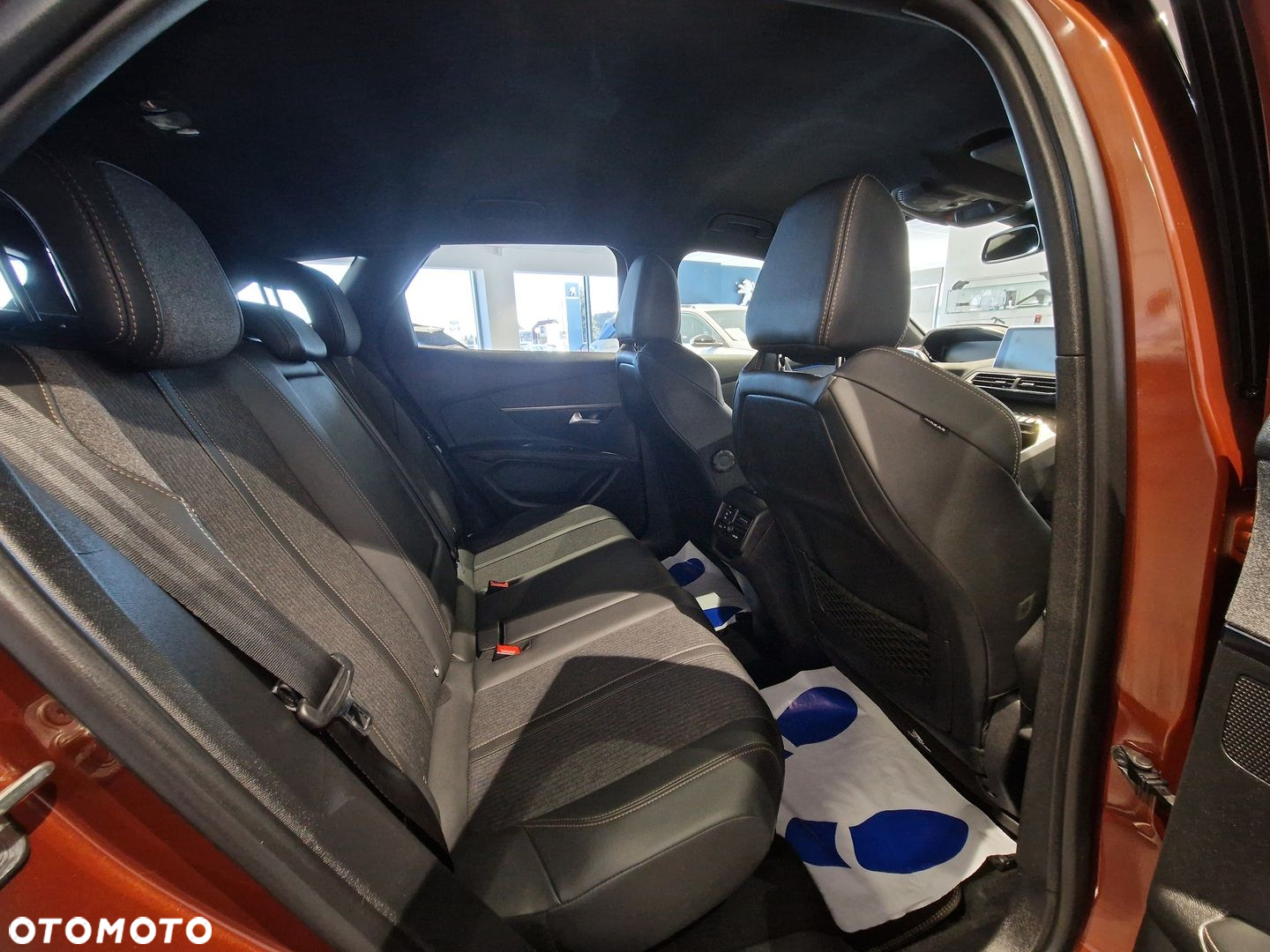 Peugeot 3008 1.6 PureTech GPF GT Line S&S EAT8 - 8
