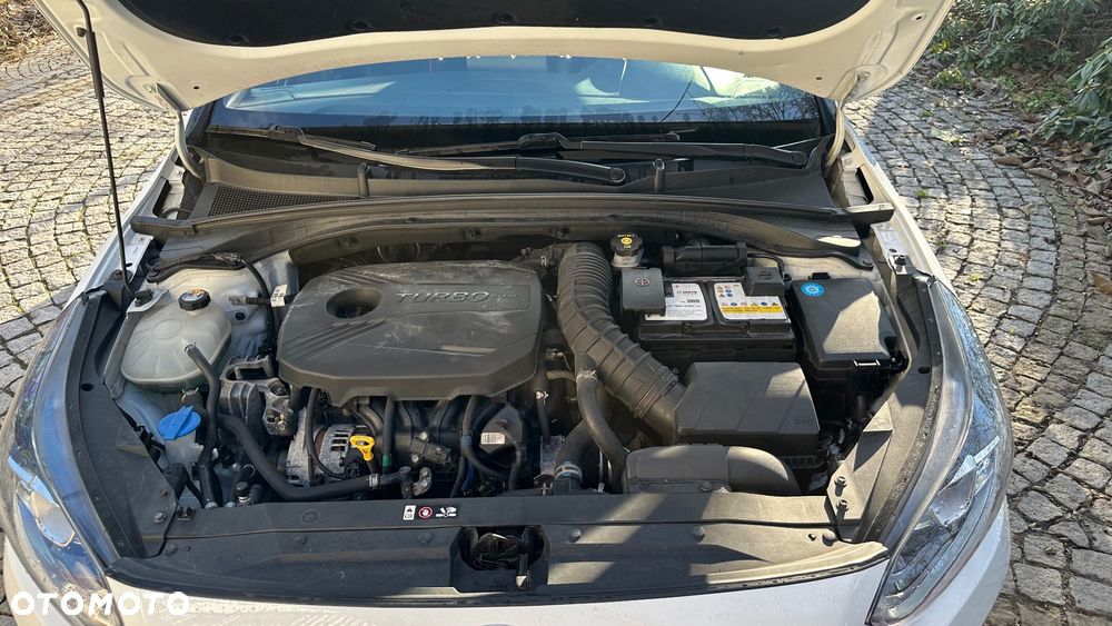 Kia ProCeed 1.6 T-GDI GT DCT - 12