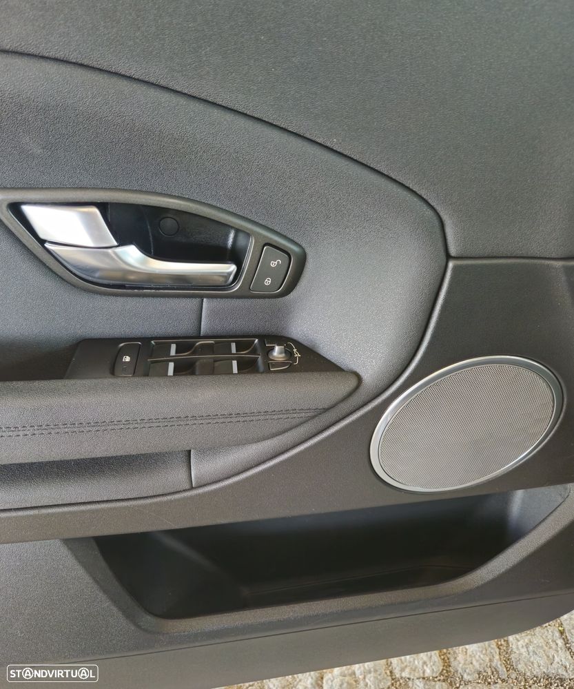 Land Rover Range Rover Evoque 2.0 eD4 SE Dynamic - 8