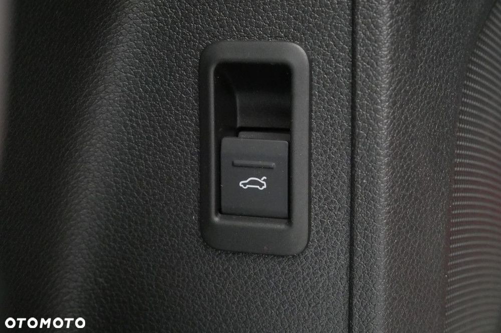 Audi Q3 2.0 TDI S tronic - 18