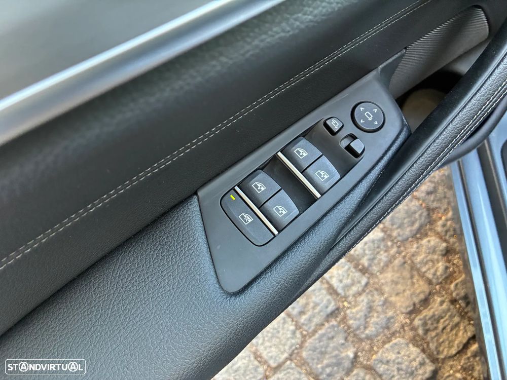 BMW 530 e Aut. Luxury Line - 16