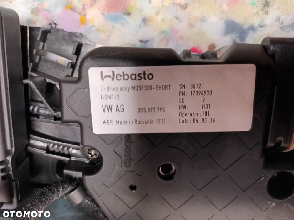 Audi  A4 B9 8W SEDAN szyberdach 8W5877041A bezowa  blenda 72 km - 11
