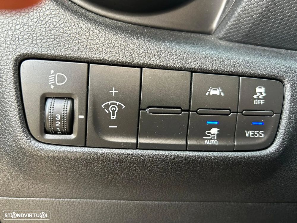 Hyundai Kauai 64 kWh Premium+P.Premium - 26