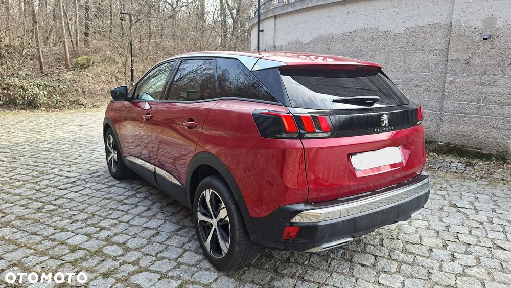 Peugeot 3008 PureTech 130 Stop & Start GPF Allure - 4