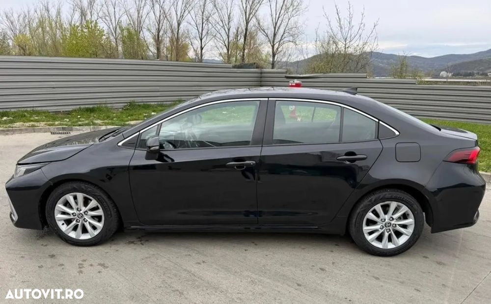 Toyota Corolla 1.8 Hybrid Comfort - 12