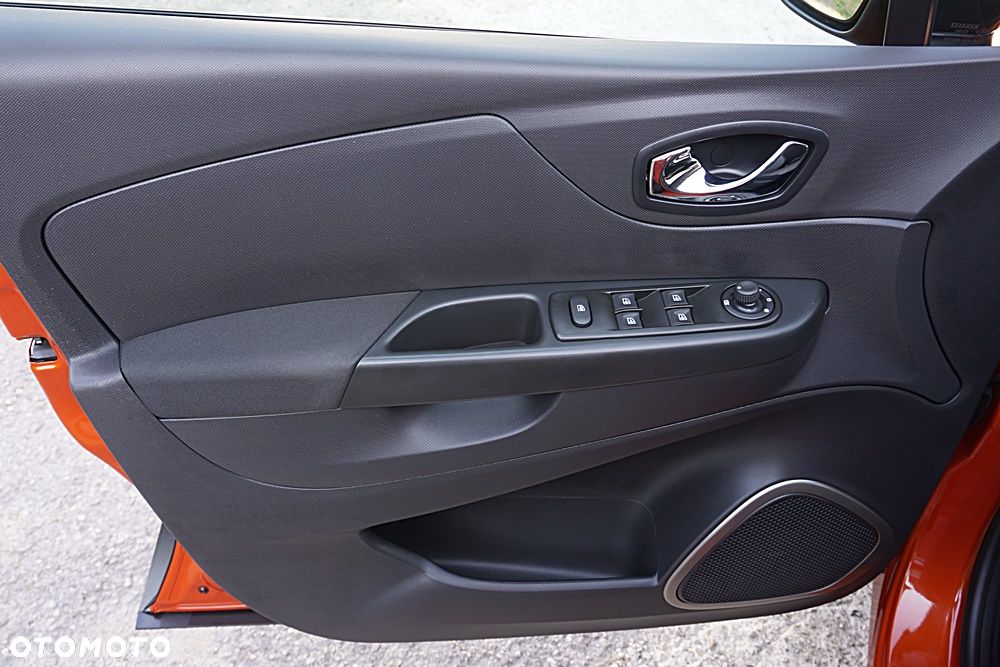 Renault Captur - 36