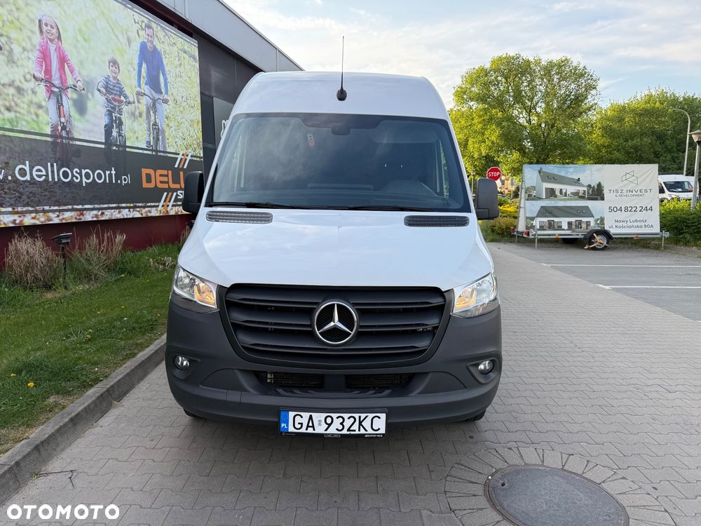 Mercedes-Benz Sprinter Extra Long 9G-Tronic - 2