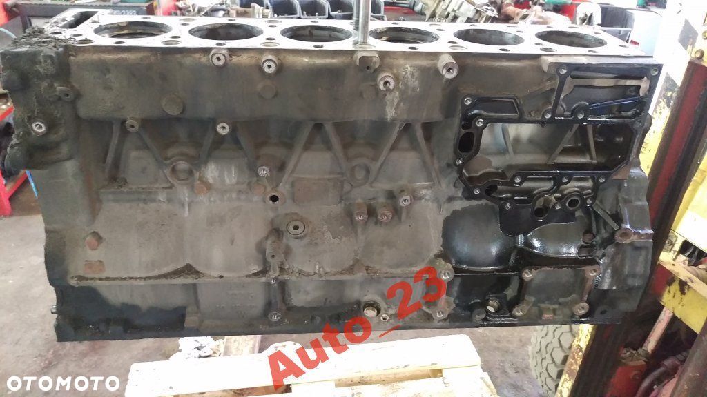 Blok Silnika MAN D2676LF25 26 TGX Euro 6 Biturbo - 1