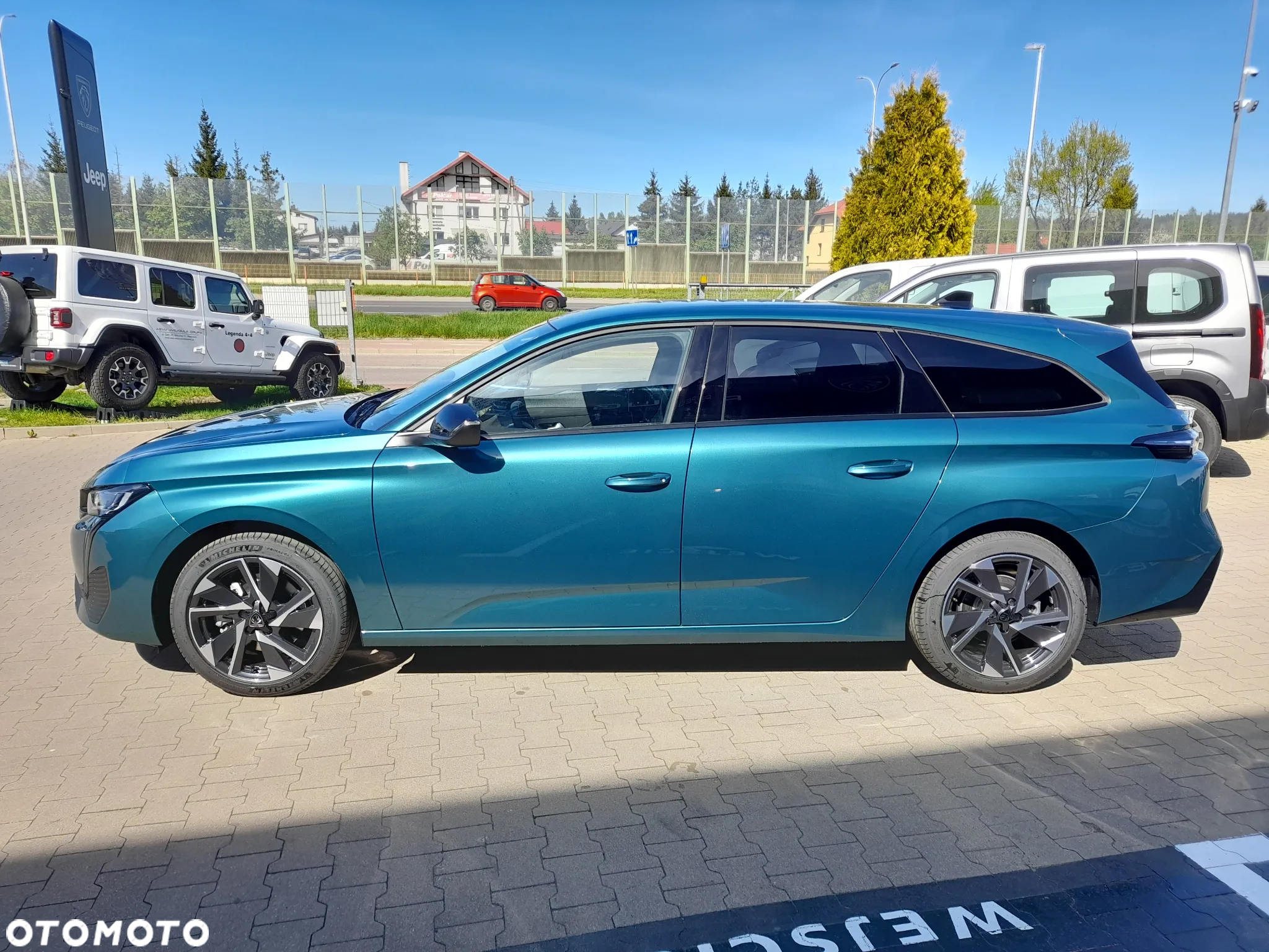 Peugeot 308 1.5 BlueHDi Allure S&S EAT8 - 5