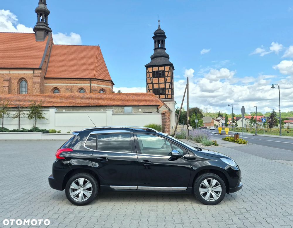 Peugeot 2008 - 6