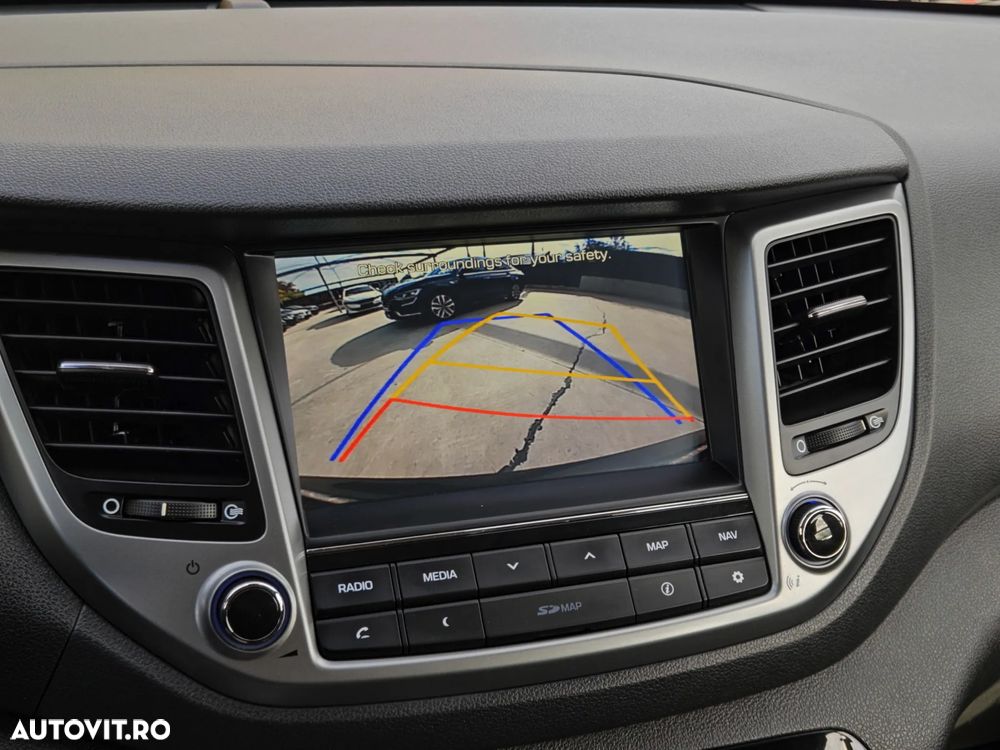 Hyundai Tucson 1.6 GDI 2WD 6MT ISG Style - 24