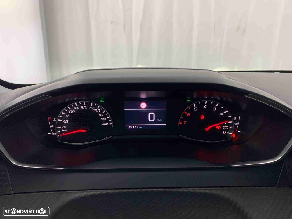 Peugeot 208 1.2 PureTech Active - 8