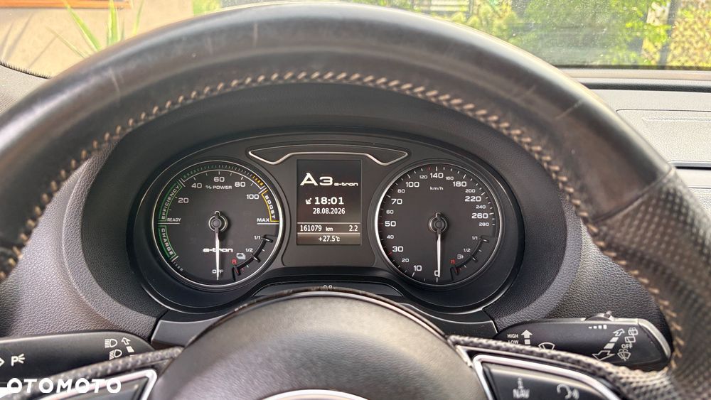 Audi A3 Sportback 40 e-tron S tronic design - 16