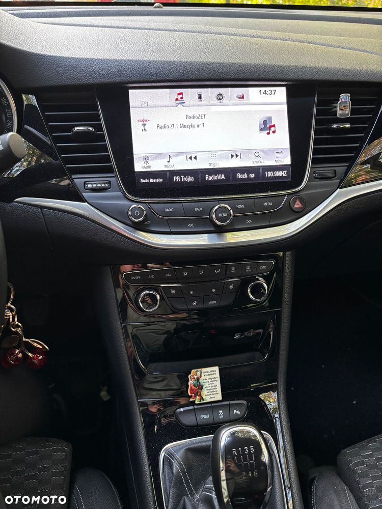 Opel Astra 1.4 Turbo Edition - 10