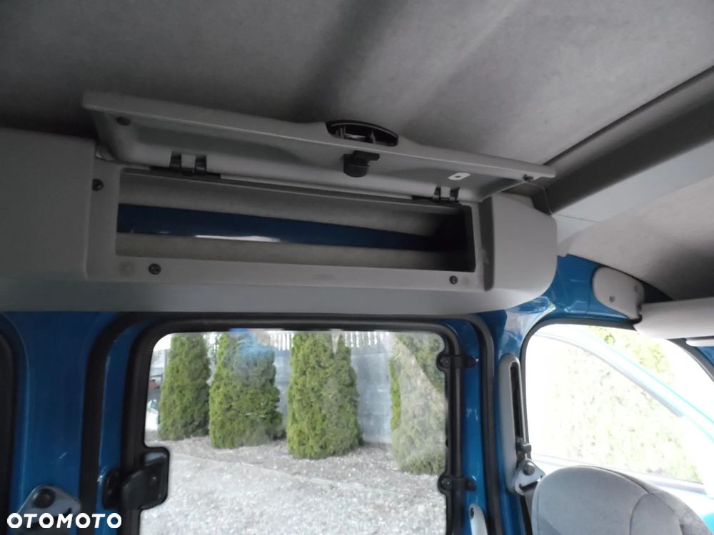Renault Kangoo 1.6 16V Expression - 16