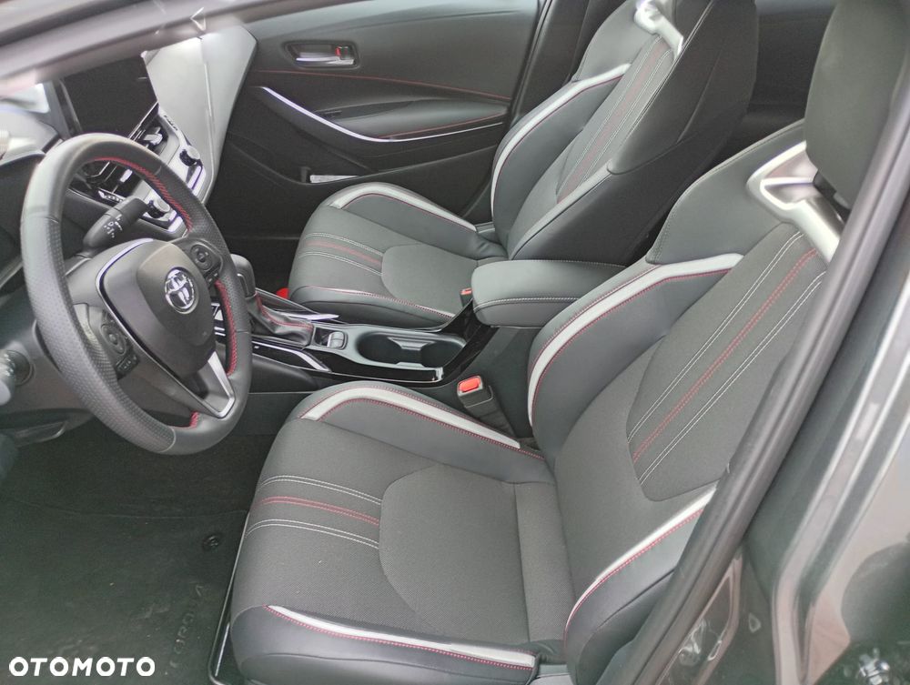 Toyota Corolla 1.8 Hybrid GR Sport - 21