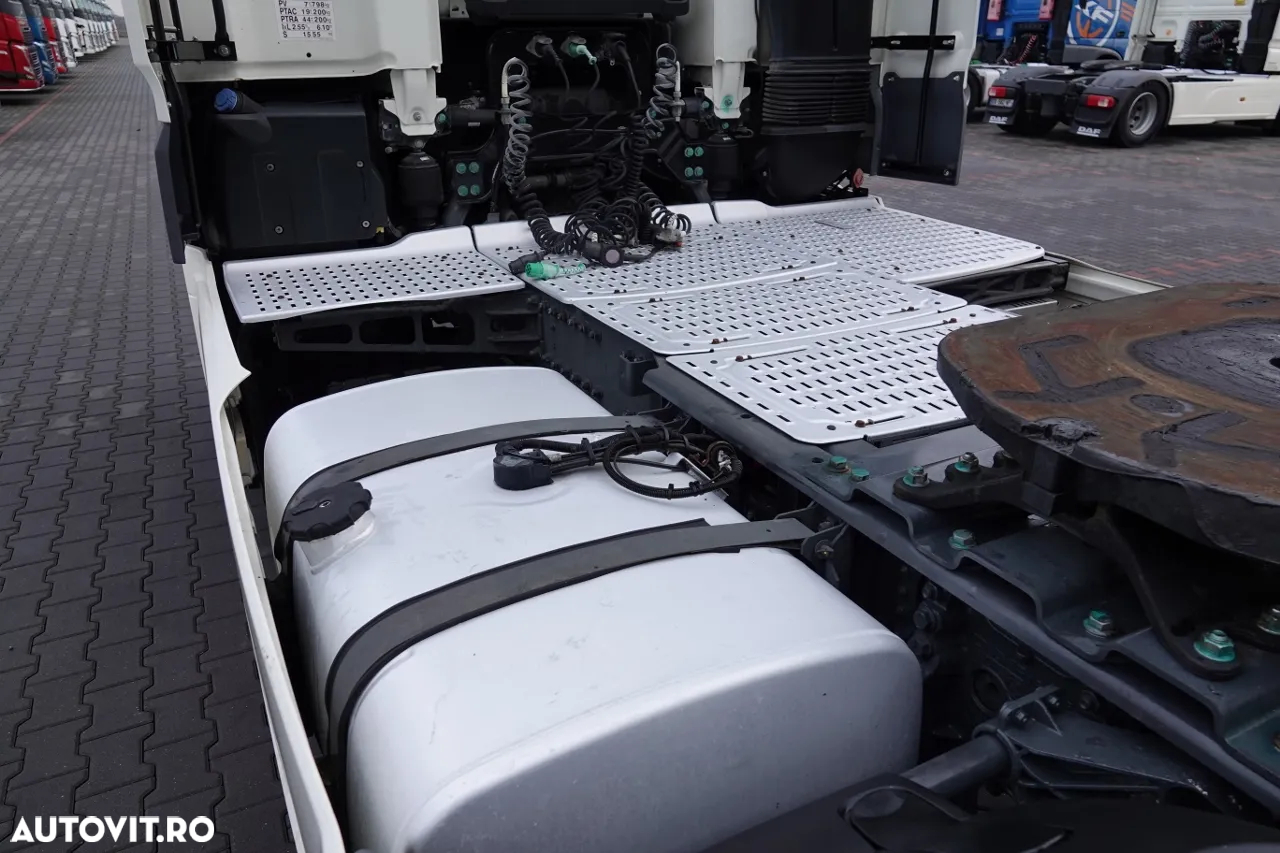 DAF XF 460 / CABINĂ SPATIALĂ / EURO 6 / RETARDER / KILOMETRAJ REDUS / IMPORTAT / CONTRACT POST-SERVICE - 14