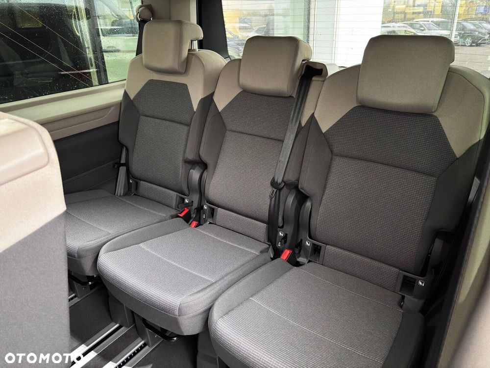 Volkswagen multivan FAMILY 2,0 150 TDI 7-DSG L2 - 21